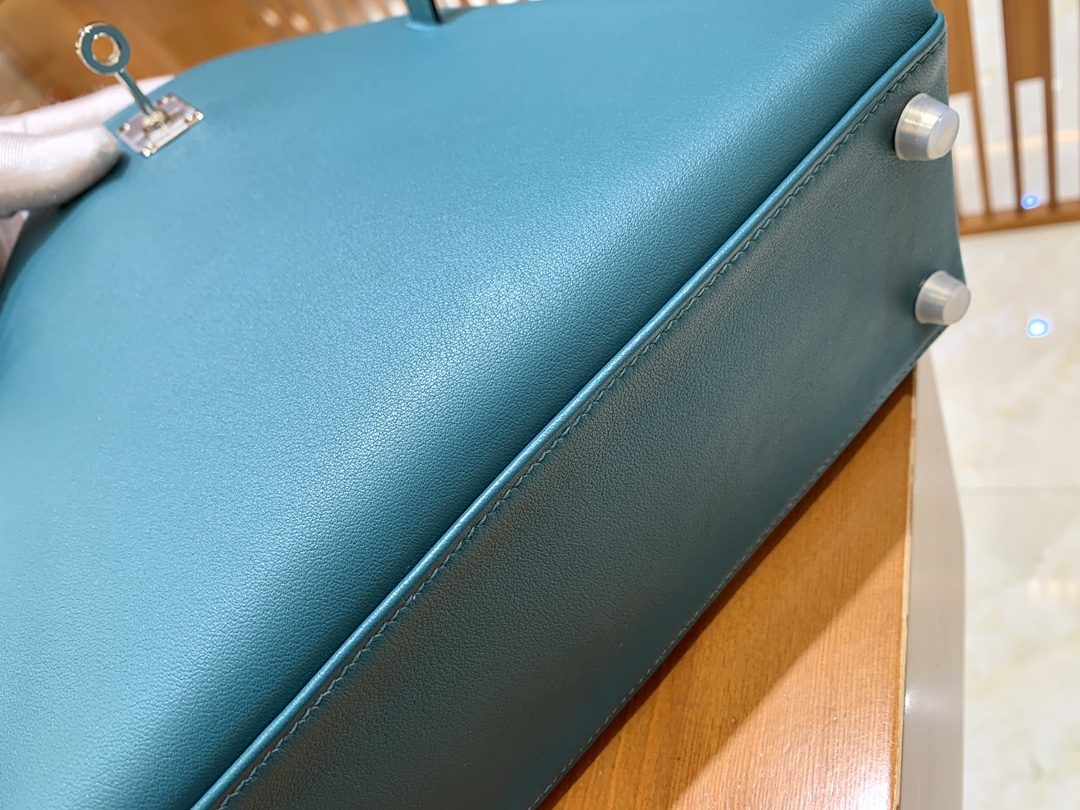 0bc98fe396b5be183f64890cc900841a_1733710764_6706.jpg 0bc98fe396b5be183f64890cc900841a_1733710764_6706.jpg