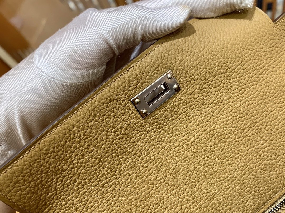 0bc98fe396b5be183f64890cc900841a_1733710905_6922.jpg 0bc98fe396b5be183f64890cc900841a_1733710905_6922.jpg