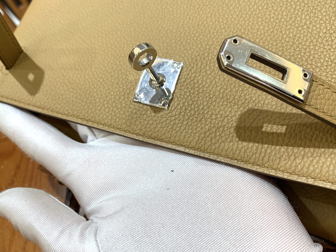 0bc98fe396b5be183f64890cc900841a_1733710923_2123.jpg 0bc98fe396b5be183f64890cc900841a_1733710923_2123.jpg