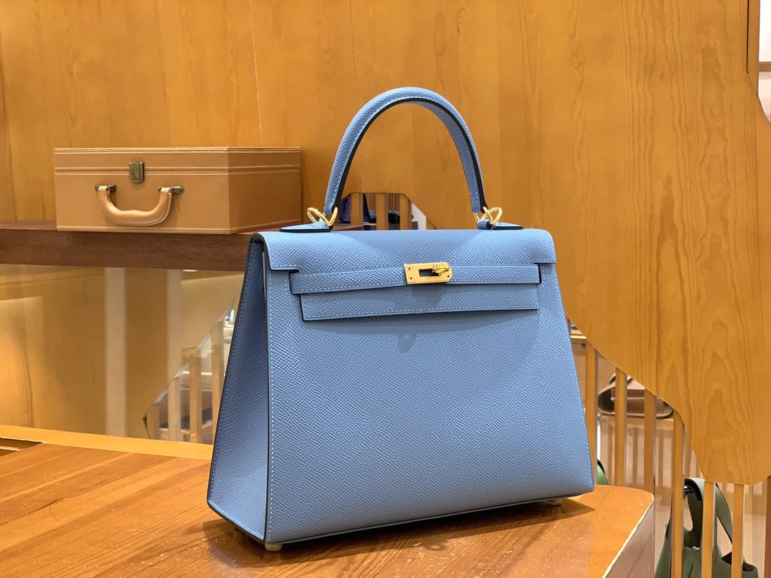 0bc98fe396b5be183f64890cc900841a_1733720665_7304.jpg 0bc98fe396b5be183f64890cc900841a_1733720665_7304.jpg