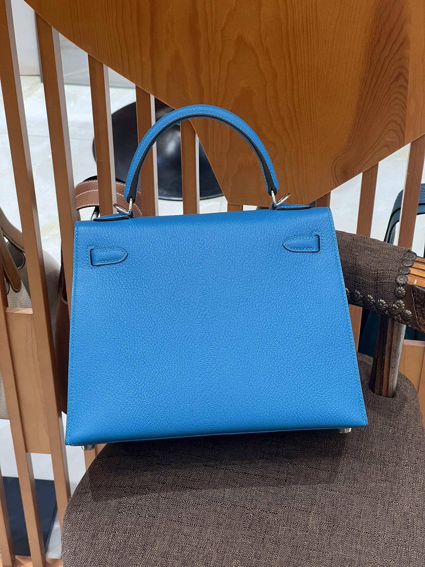 f7ca53be3cb95a54711d9d1e9c6687de_1735200808_923.jpg f7ca53be3cb95a54711d9d1e9c6687de_1735200808_923.jpg