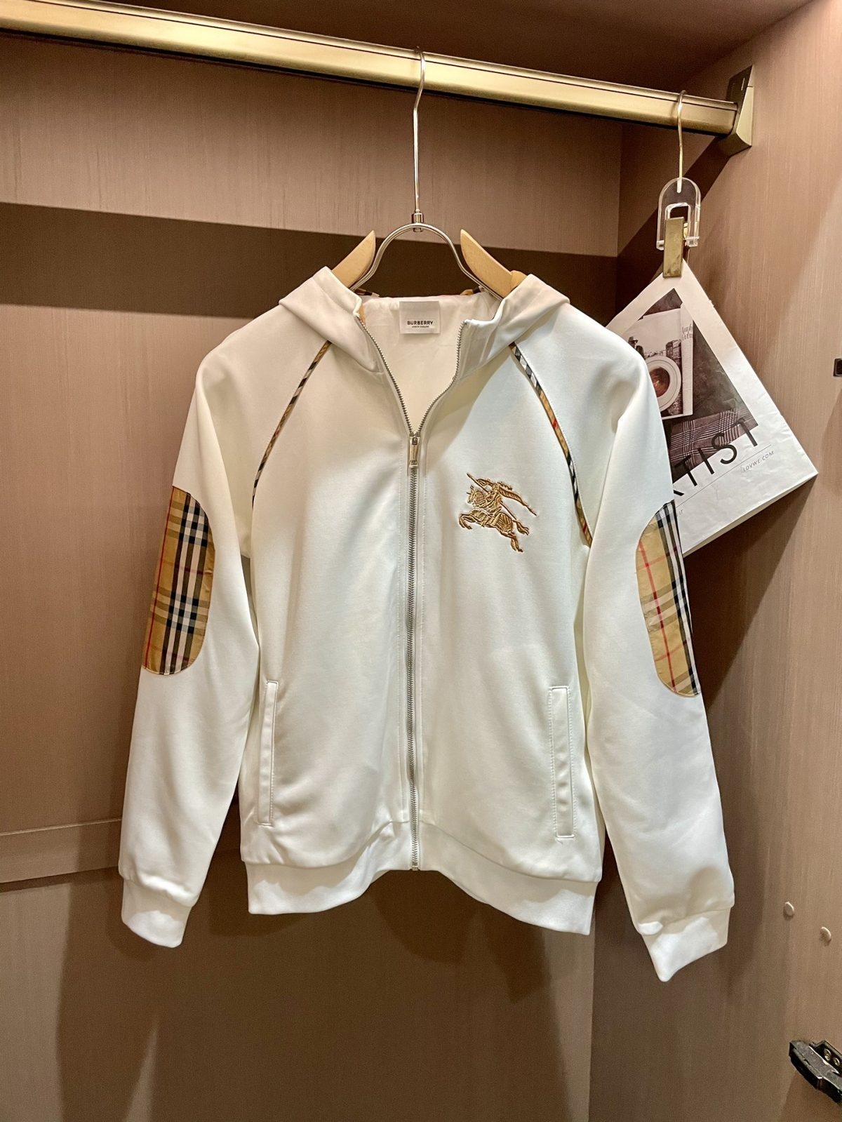 870616630e0548995aff18d9f6cc2332_1741849711_3931.jpg 870616630e0548995aff18d9f6cc2332_1741849711_3931.jpg