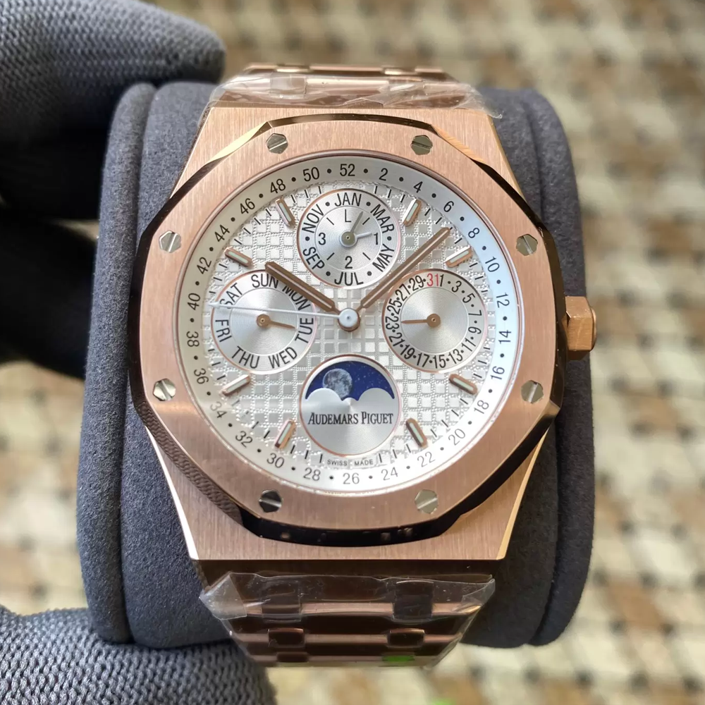 오데마피게 로얄오크 퍼페츄얼 캘린더 화이트 다이얼 RG 금통 41mm 26574