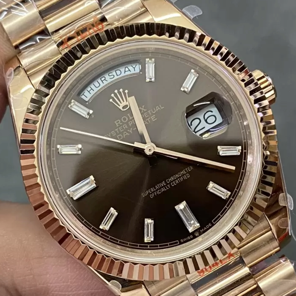 롤렉스 데이데이트 초코다이얼 바게트다이아 로즈골드 금통 40mm V3(텅스텐 헤비 버전) 228235