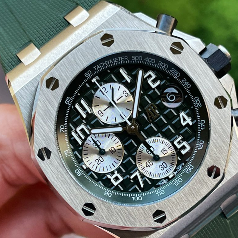 오데마피게 로얄오크 오프쇼어 크노로그래프 그린 다이얼 SS 그린 러버 스트랩 42mm 26238TI