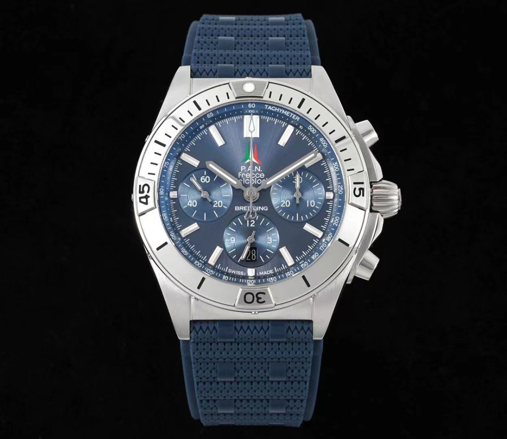 브라이틀링 크로노그래프 크로노맷 블루 다이얼 러버 스트랩 42mm AB01343A1L1A1