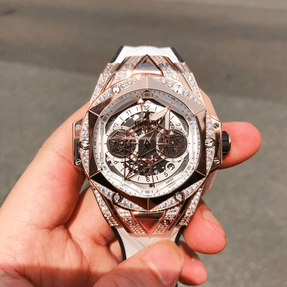 위블로 빅뱅 상 블루 II 골드 풀다이아 티타늄 러버 스트랩 45mm 418.OX.2001.RX.1604.MXM20