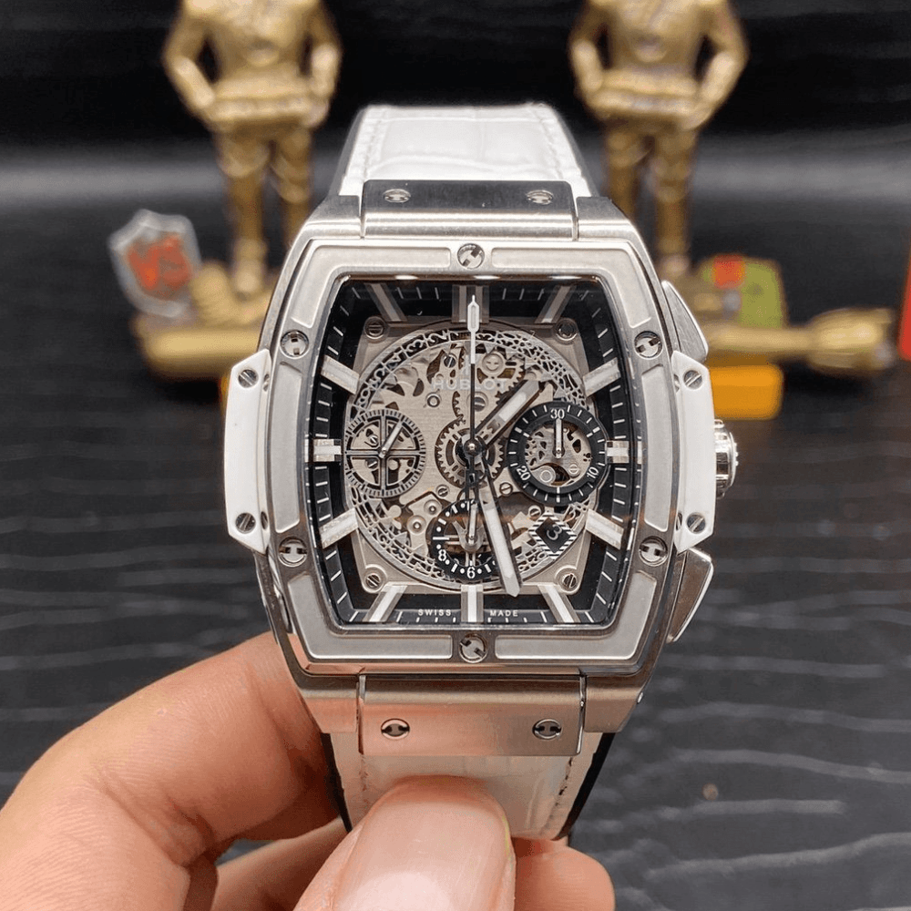 위블로 스피릿 오브 빅뱅 크로노그래프 티타늄 화이트 가죽 스트랩 42mm 601.HX.0173.LR