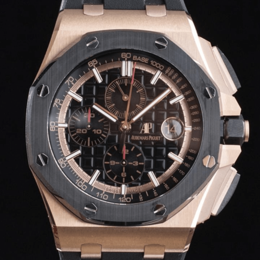 오데마피게 로얄오크 오프쇼어 크로노그래프 블랙 다이얼 로즈골드 블랙 러버스트랩 44mm 26401RO