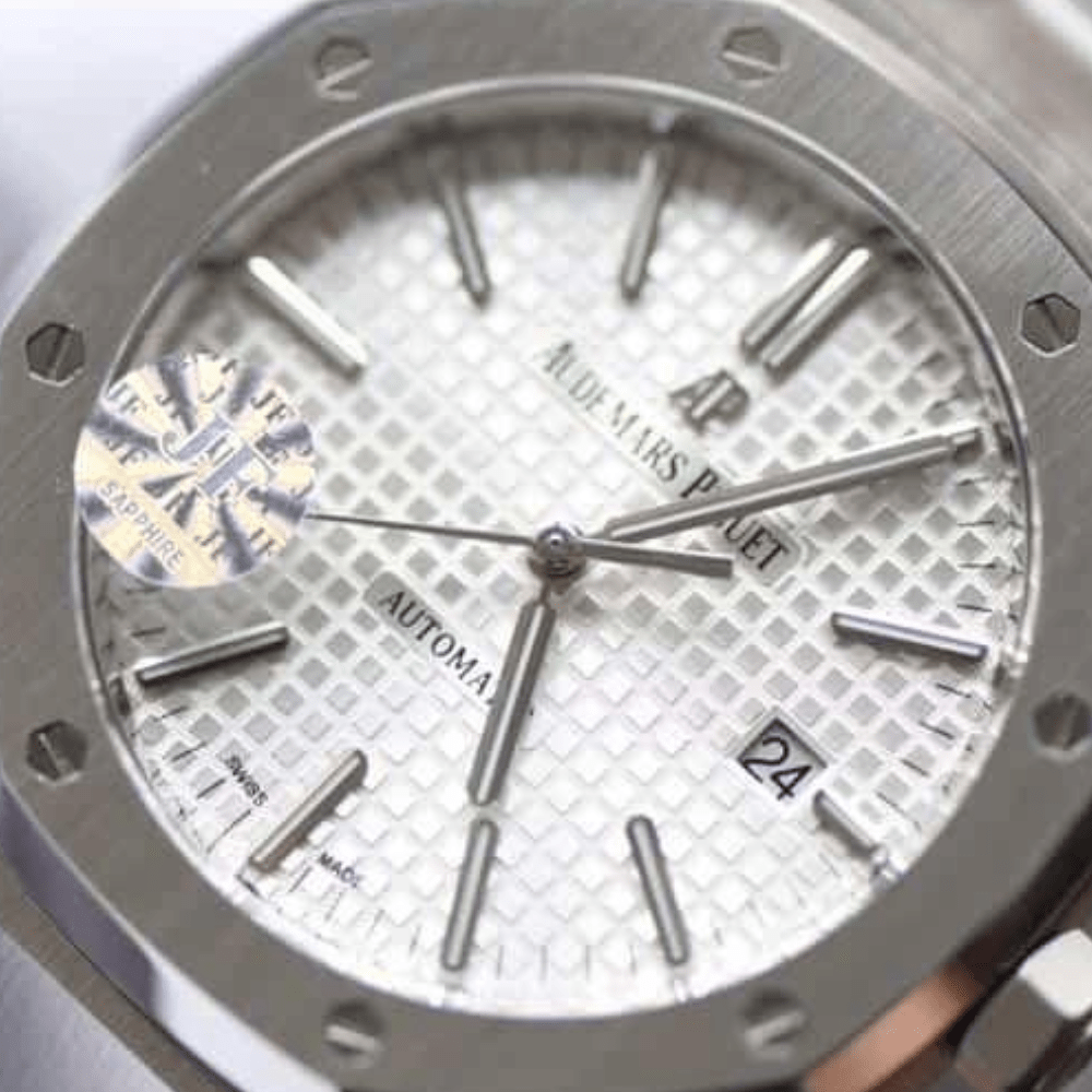 오데마피게 로얄오크 화이트 다이얼 스틸 SS 브레이슬릿 V5 41mm 15400ST