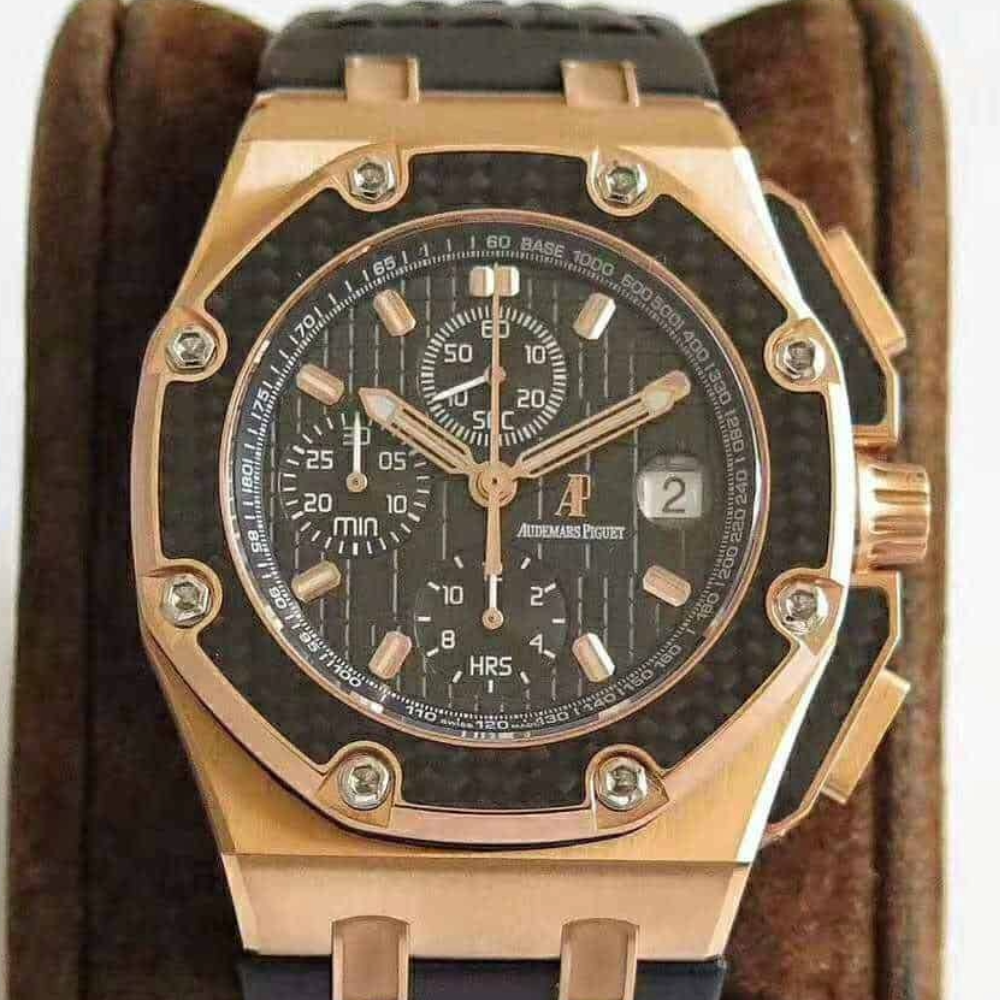 오데마피게 로얄오크 오프쇼어  블랙 다이얼 사파이어 로즈골드 몬토야 한정판 가죽 스트랩 44mm 26030