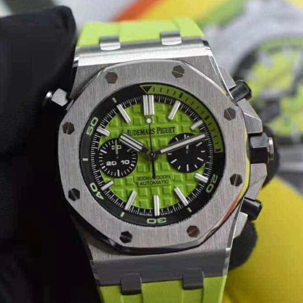 오데마피게 로얄오크 오프쇼어 다이버 형광그린 다이얼 스틸 러버 스트랩 V2 42mm 26703ST