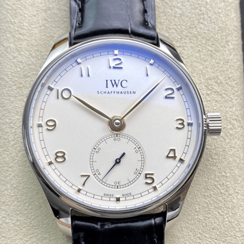 IWC 포르투기저 크로노그래프 실버 화이트 다이얼 레더 스트랩 40mm IW358303