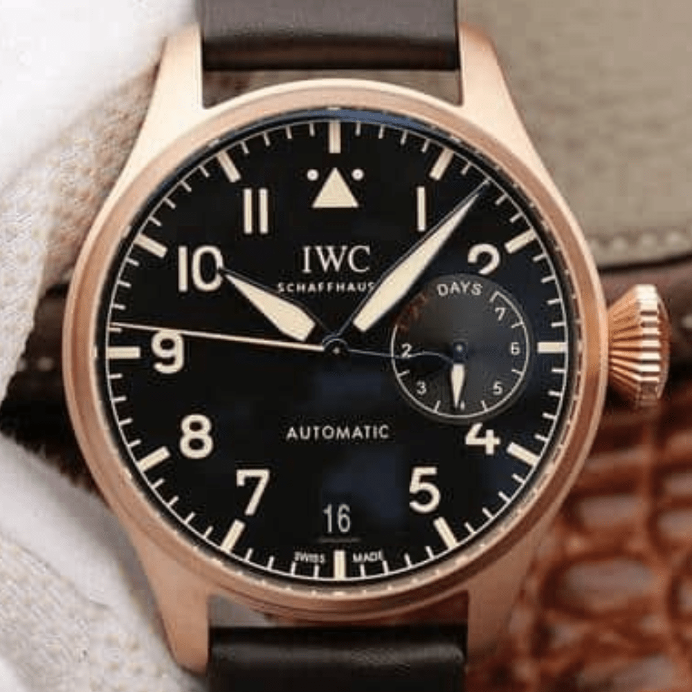 IWC 빅 파일럿 오토매틱 헤리티지 로즈골드 블랙 다이얼 레더 스트랩 46mm IW501004
