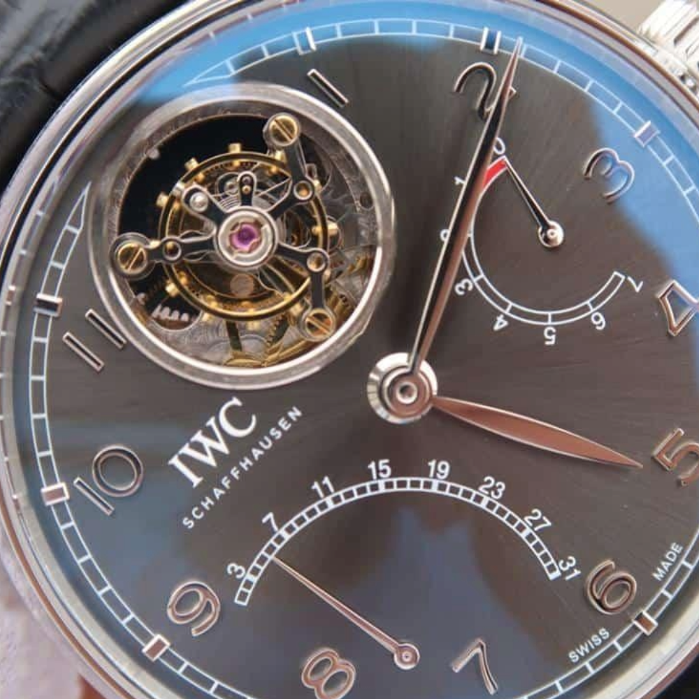 IWC 포르투기저 투르비옹 스틸 그레이 다이얼 레더 스트랩 44.2mm IW504401