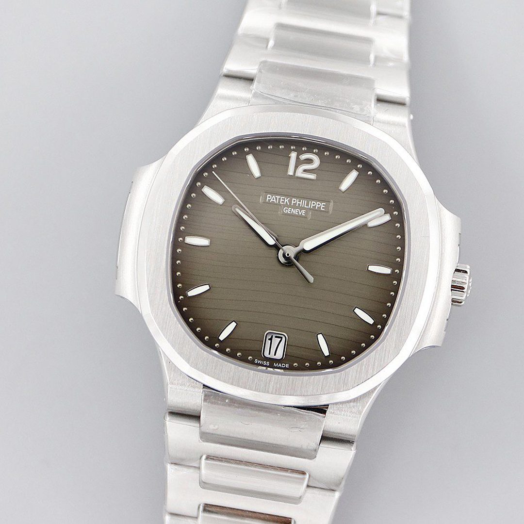 파텍필립 노틸러스 브라운 다이얼 SS 브레이슬릿 35mm 7118