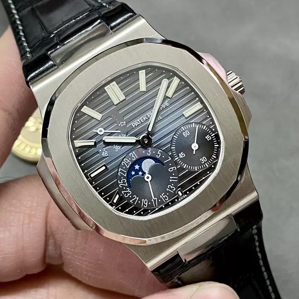 파텍필립 노틸러스 문페이즈 블루 다이얼 블랙 가죽밴드 40mm 5712