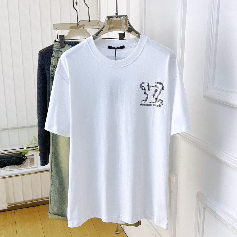 루이비통 24SS 로고 프린팅 반팔 티셔츠