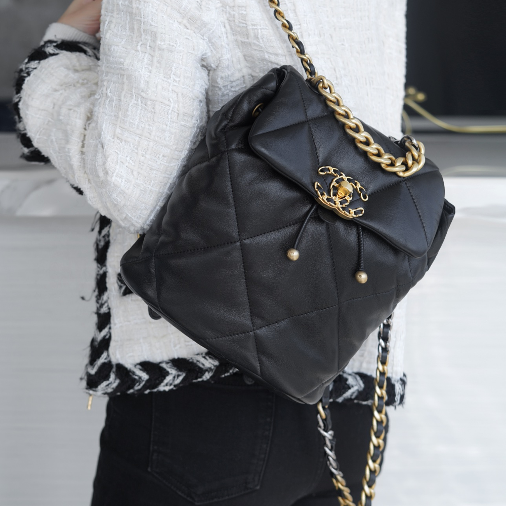 팬더샵 샤넬 24C 나인틴 백팩 AS4223