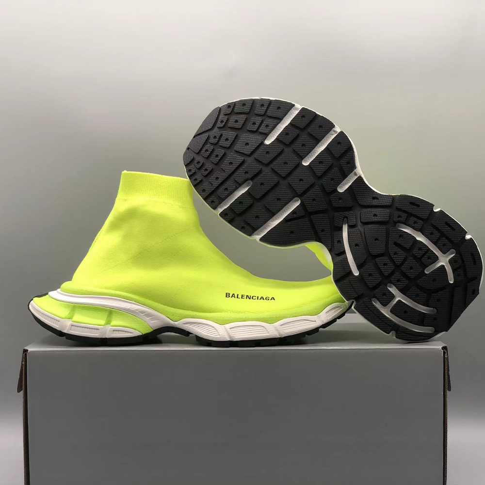 발렌시아가 스피드러너 형광