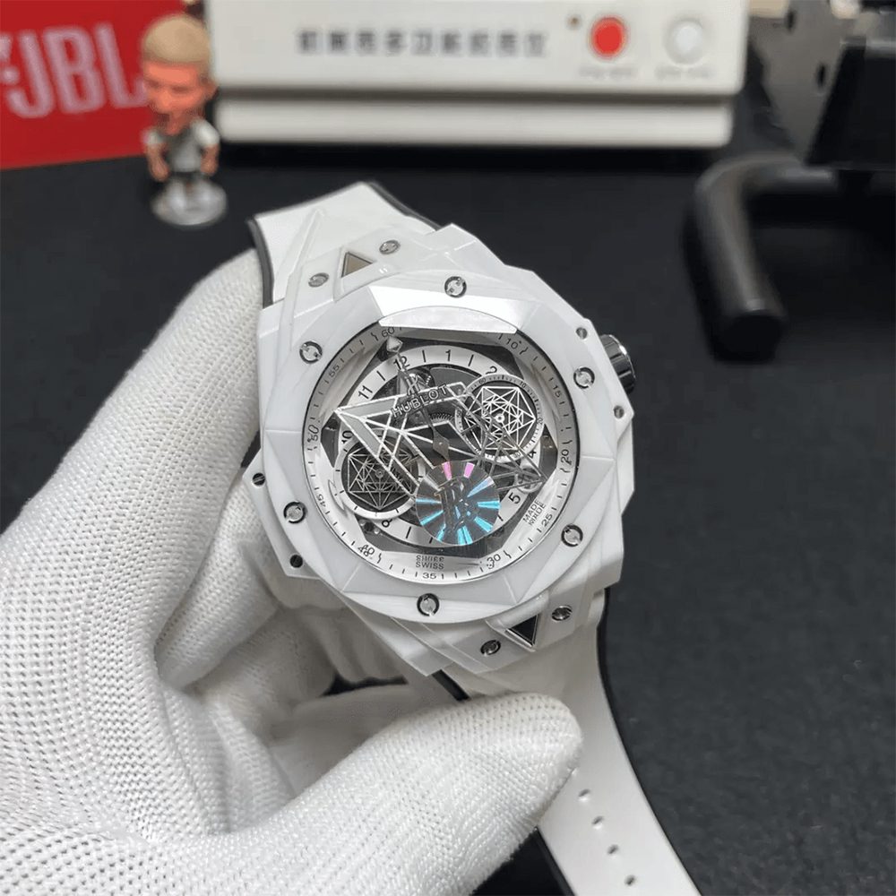 위블로 빅뱅 상 블루 II  세라믹 화이트 러버 스트랩 45mm 418.HX.2001.RX.MXM21