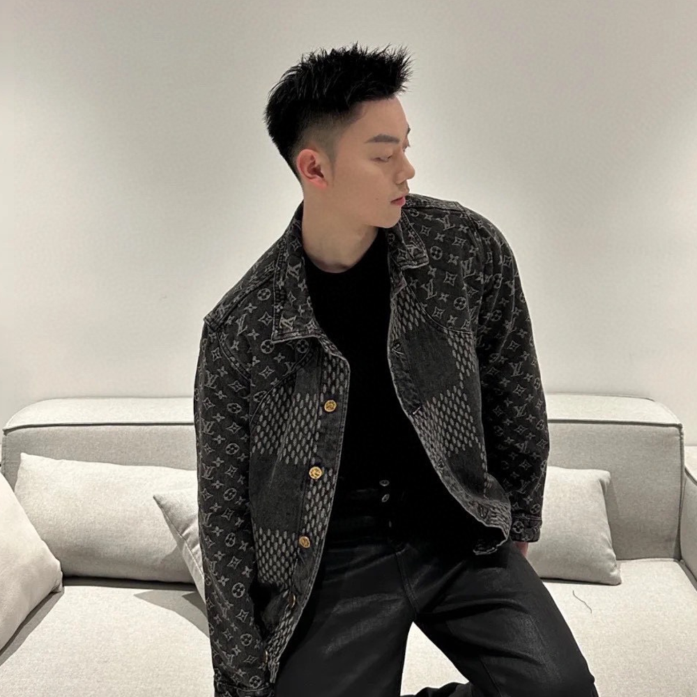 루이비통 X NIGO 다미에 웨이브 흑청 자켓