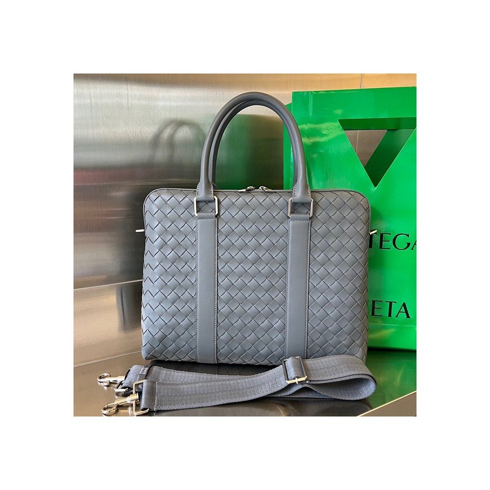 보테가베네타 인트레치아토 슬림 브리프케이스 690702