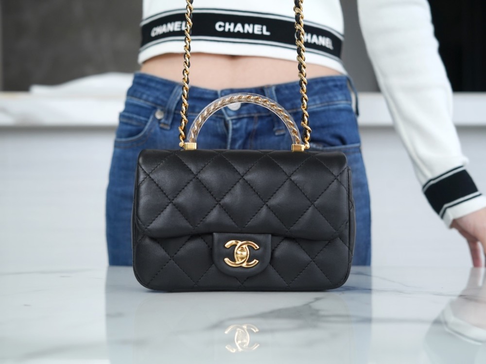 팬더샵 샤넬 24P 클래식 탑핸들 뉴미니 블랙