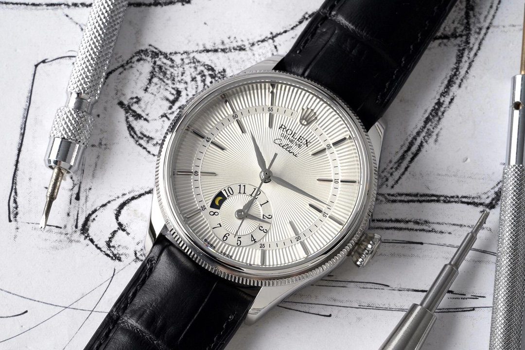 롤렉스 셀리니 시리즈 듀얼타임 화이트골드 39mm m50529-0009