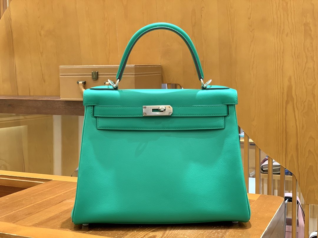 올수공 에르메스 켈리 28 토고 스위프트 민트 그린 실버 버클