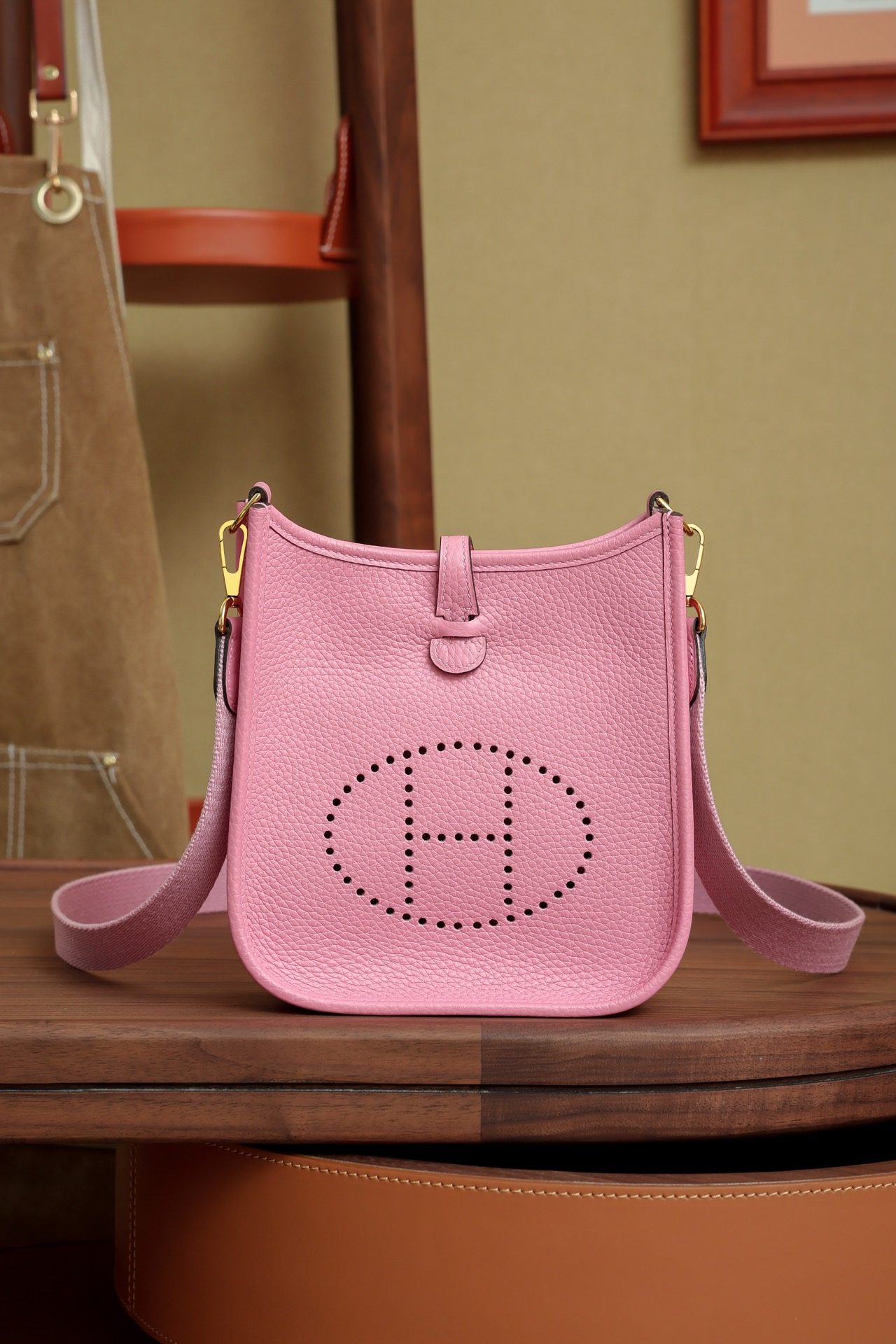 올수공 에르메스 에블린 미니 16 핑크 골드 하드웨어