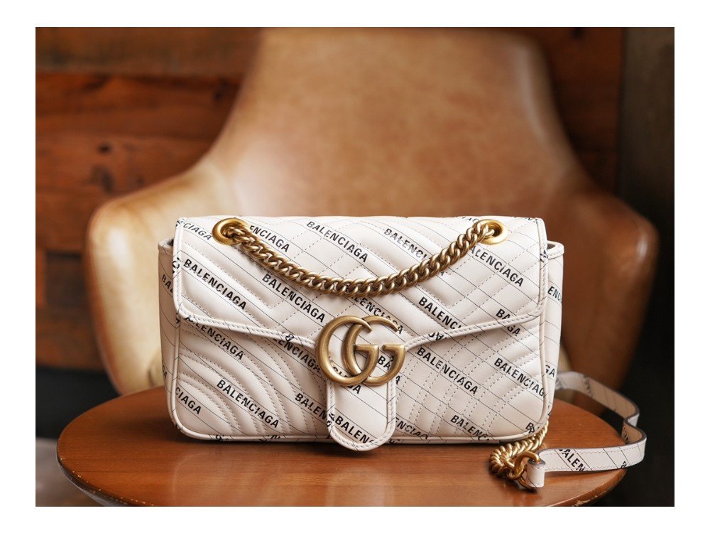 구찌 x 발렌시아가 해커 프로젝트 스몰 GG 마몽백 블랙 레더백 화이트