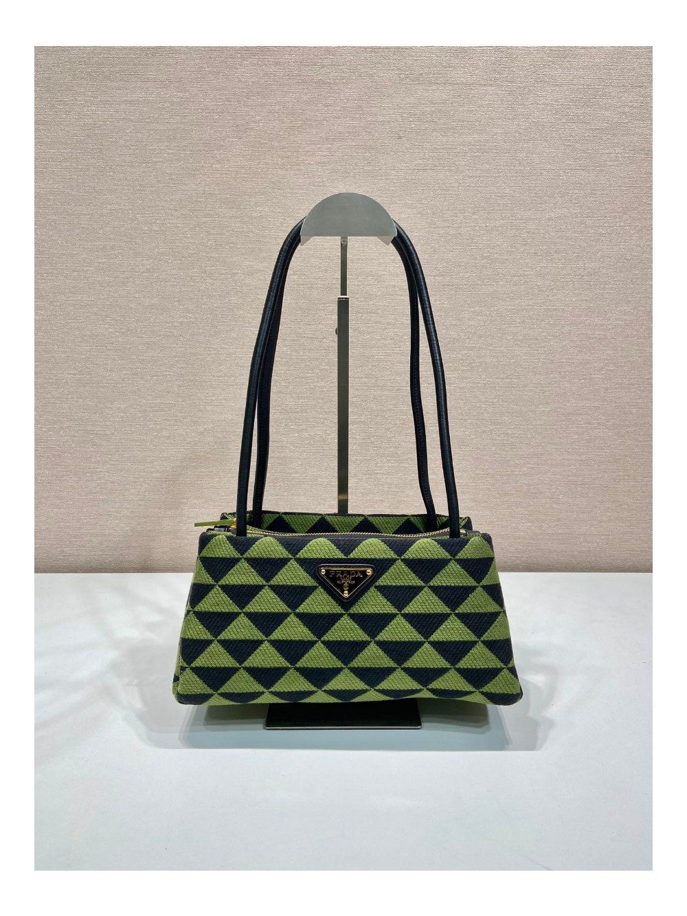 프라다 심볼 자카드 숄더백 그린
