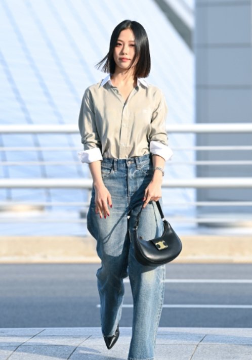 [고민시 PICK] 셀린느 미디엄 아바 트리옹프백