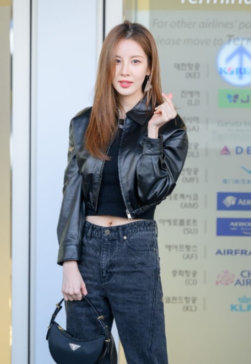 [서현 PICK] 프라다 아르케 숄더백