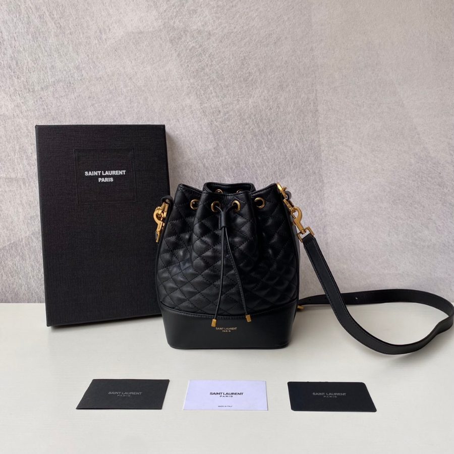 생로랑 스몰 버킷백