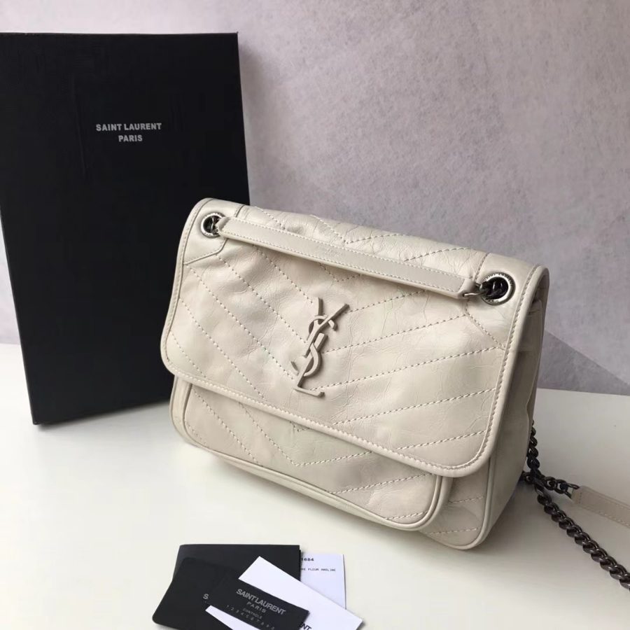 생로랑 니키 미디엄 퀼팅 가죽 숄더 백