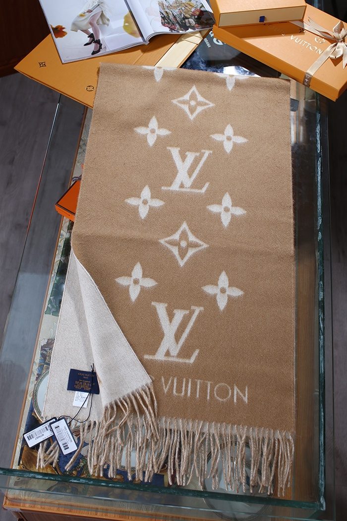 루이비통 머플러