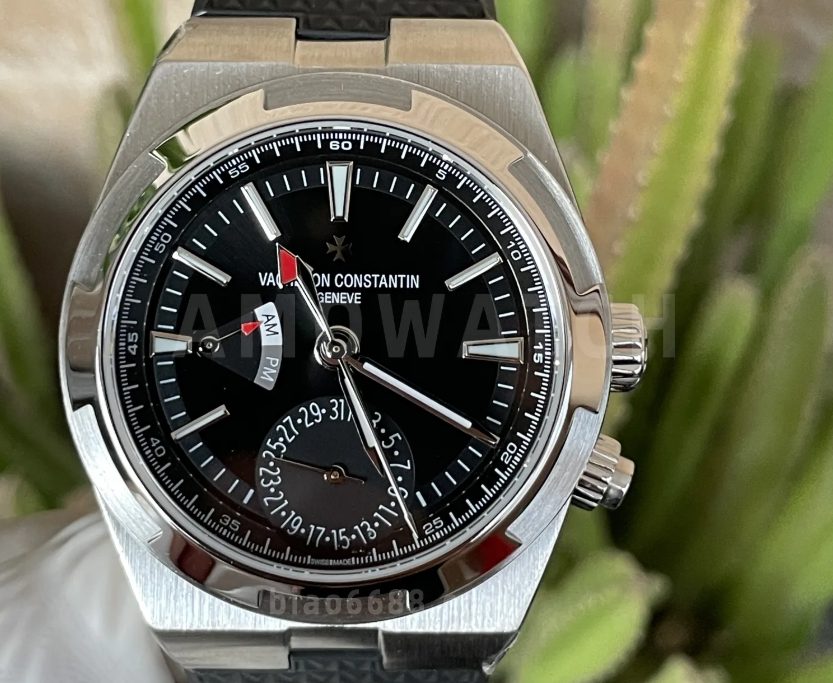 바쉐론 콘스탄틴 오버시즈 듀얼 타임 블랙 다이얼 러버 스트랩 41mm 7900V