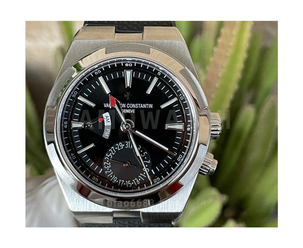 바쉐론 콘스탄틴 오버시즈 듀얼 타임 블랙 다이얼 러버 스트랩 41mm 7900V