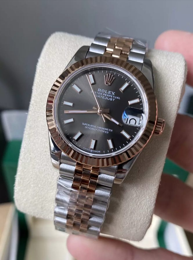 롤렉스 여성용 데이저스트  그레이 스티커 마커 다이얼 콤비 SS/RG 31mm 278271