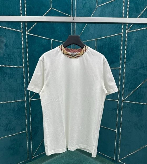 버버리 체크 트리밍 코튼 티셔츠 화이트