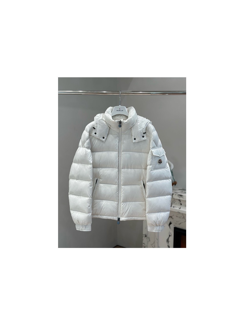 몽클레어 마야 패딩 (공용)